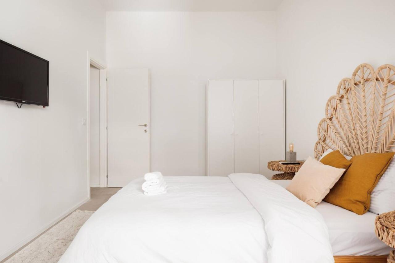 Renovated Large 3Rm Apartment 5 Min From The Beach Tel Aviv Exterior photo